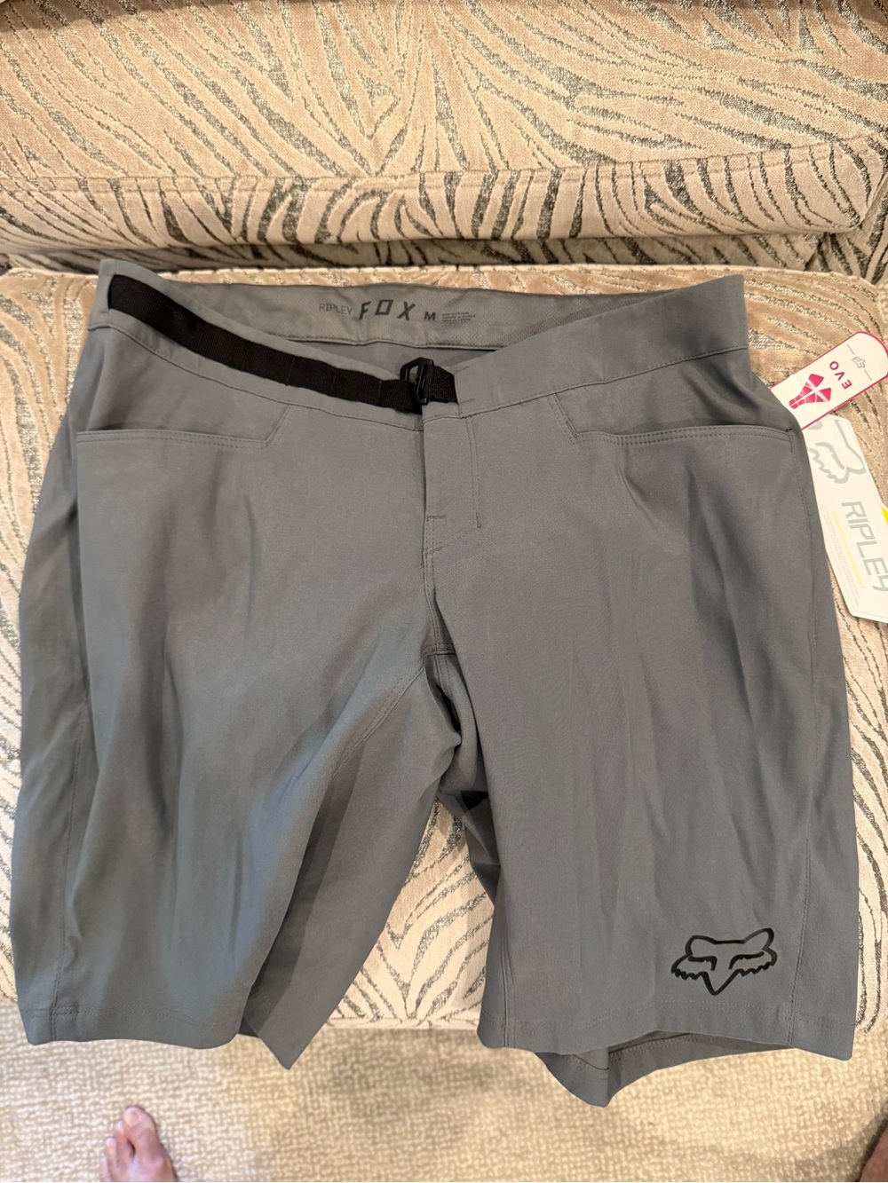Fox Ripley Shorts in Slate Gray